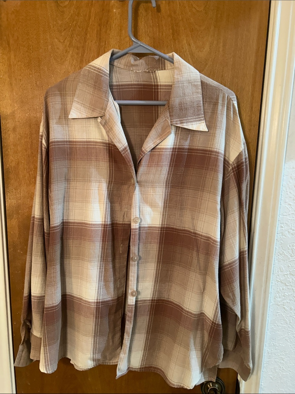 Women’s light flannel Plaid Button-Up Shirt in Brown and Cream. L